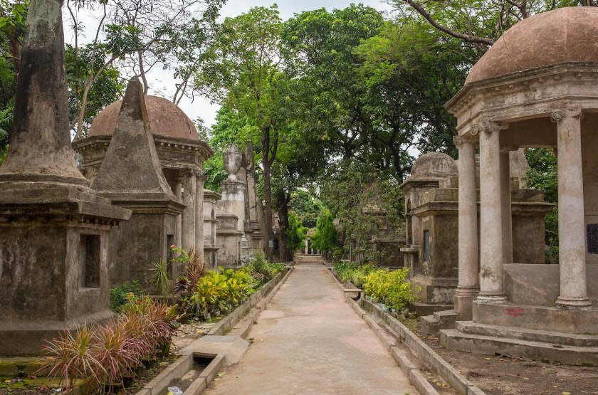 South Park Street Cemetery, Kolkata